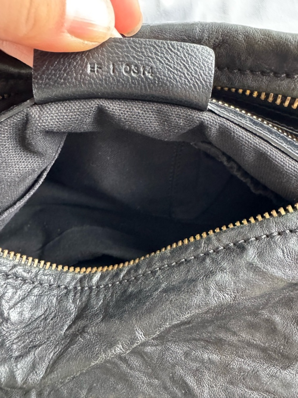 Givenchy Pandora Bag Black with strap - Picture 12 of 16